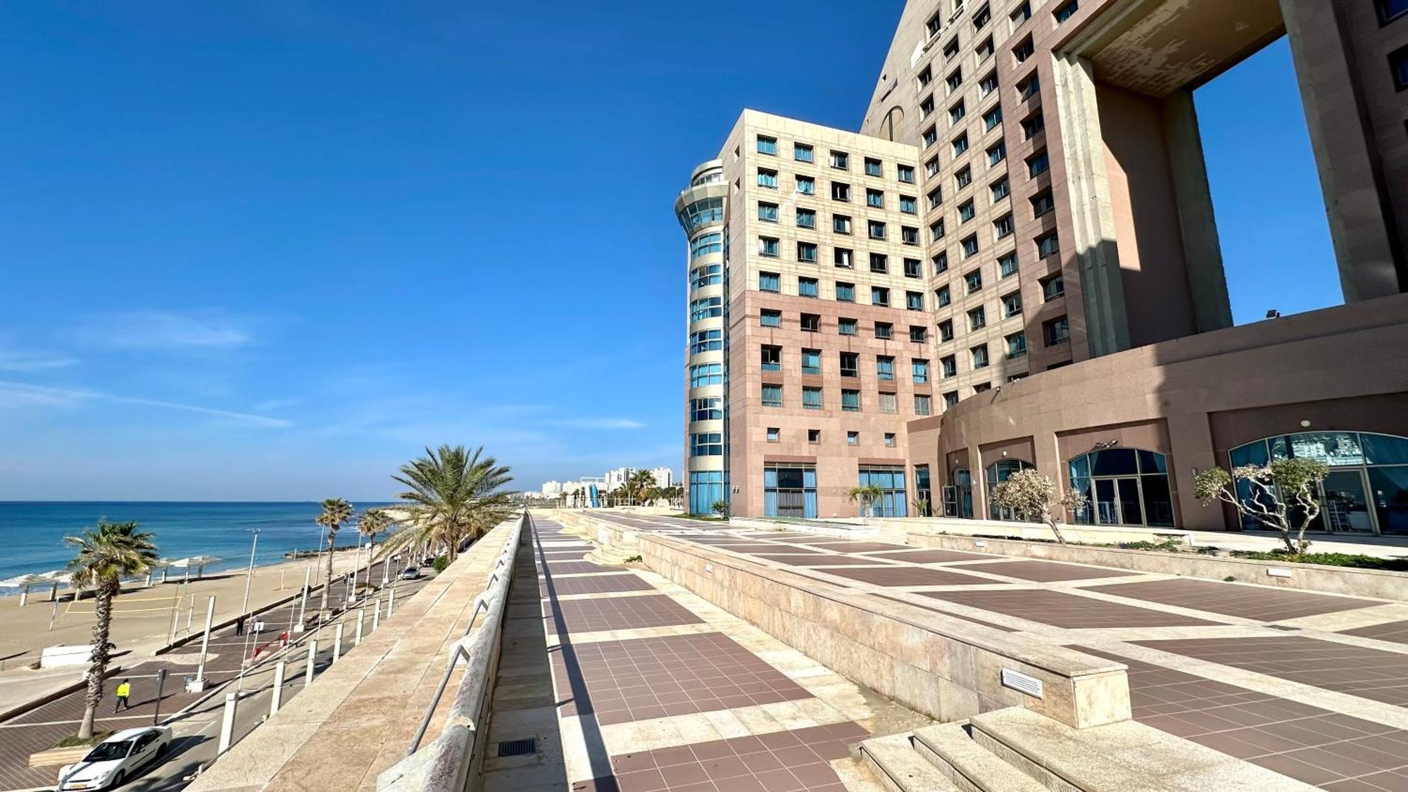 Apartment With Sea View Haifa Exteriör bild